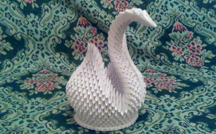 How to make a paper swan