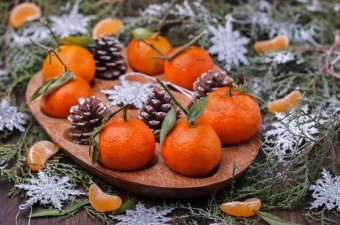 Беспроигрышное сочетание: хвоя и мандарины Беспроигрышное сочетание: хвоя и мандарины