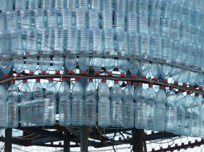 Елка из пластиковых пакетов