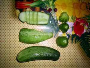 Крокодил из огурца