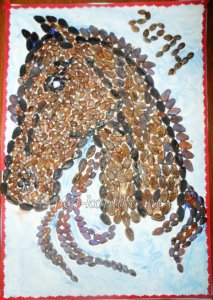 Лошадка из арбузных семечек. Мастер-класс Лошадка из арбузных семечек. Мастер-класс