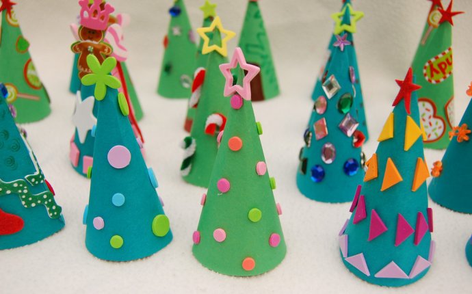 New Year's Hands with the Children